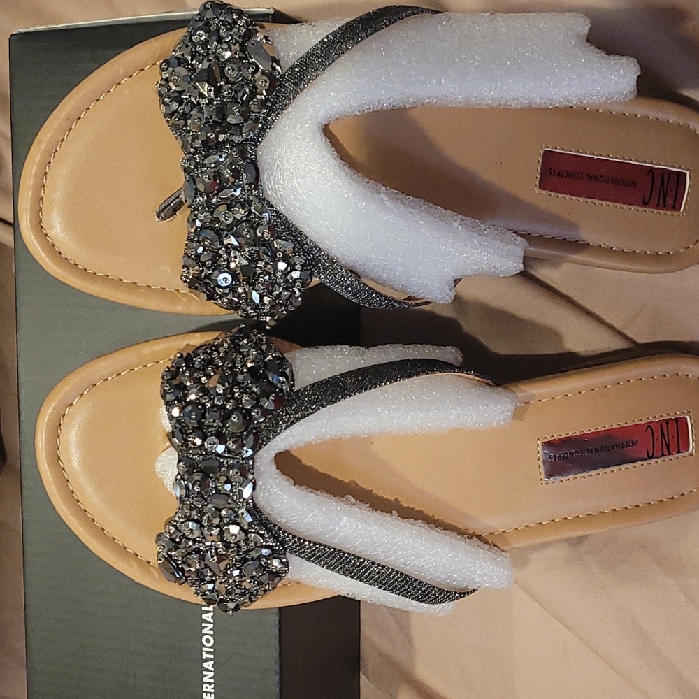 Sandels  flip flops